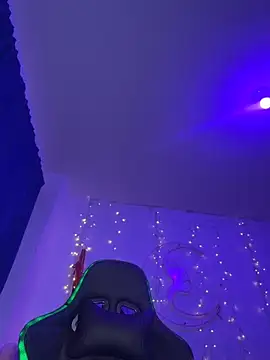 LunaStar VIP online show from 06/21/26, 01:22