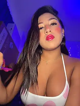 LunaStar VIP online show from 07/02/26, 10:05