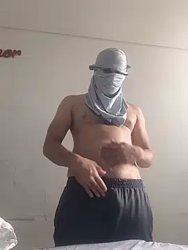 reymisterio111 online show from 06/08/26, 07:14