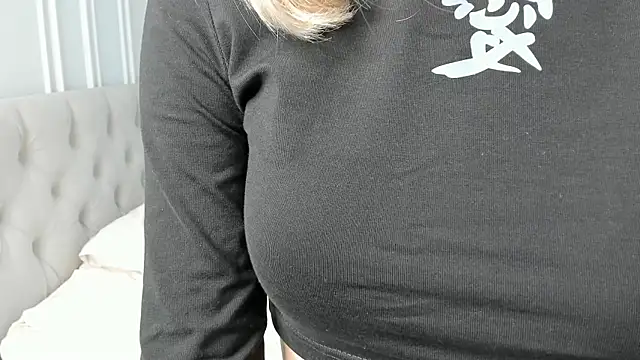 Janet Johnson online show from 06/12/26, 10:02