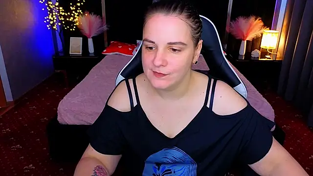 KatrinMilly online show from 06/16/26, 12:27