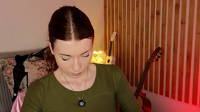 AlisaRussel online show from 06/23/26, 04:38