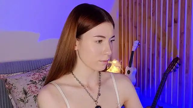 AlisaRussel online show from 06/25/26, 05:07