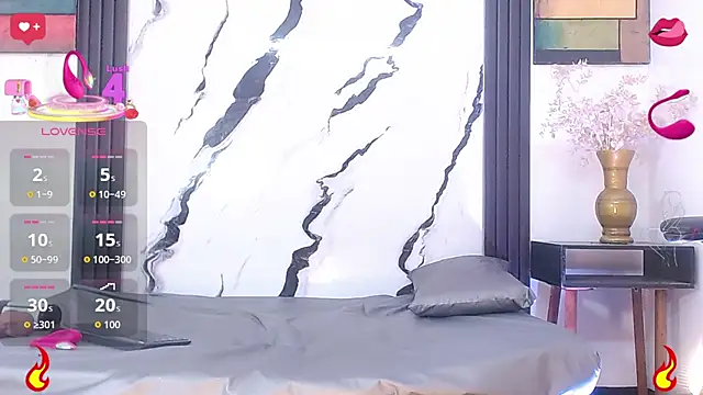 Astrid Cardenas online show from 07/03/26, 03:24