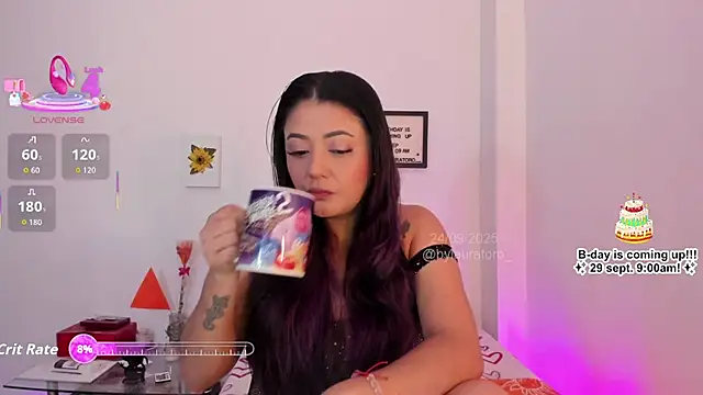 LauraToro  online show from 09/24/25, 05:19