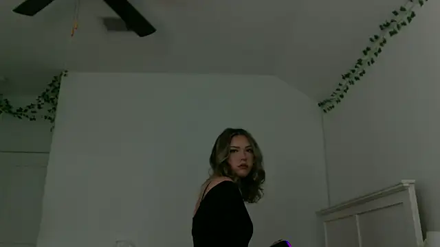 juicyxi online show from 06/09/26, 05:58