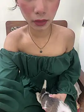 Snapshot of Hottness_Vamika chatting on 07/22/26, 04:14 Hottness Vamika online show from 07/22/26, 04:14
