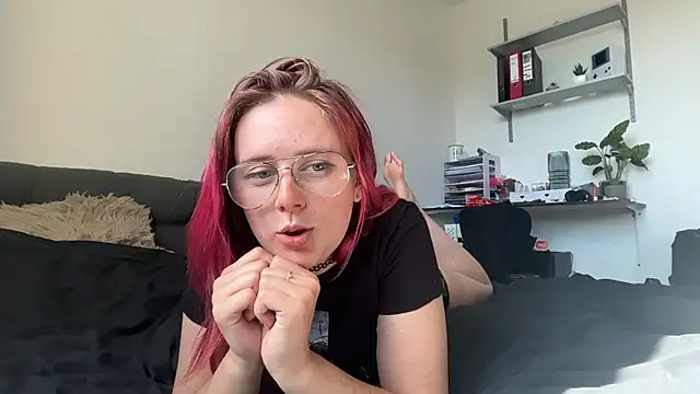 LeaLoveXXX online show from 06/22/26, 07:27
