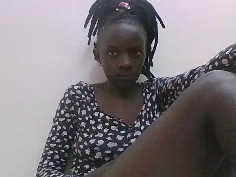 Snapshot of ebonypetite2 chatting on 06/24/26, 03:16 ebonypetite2 online show from 06/24/26, 03:16