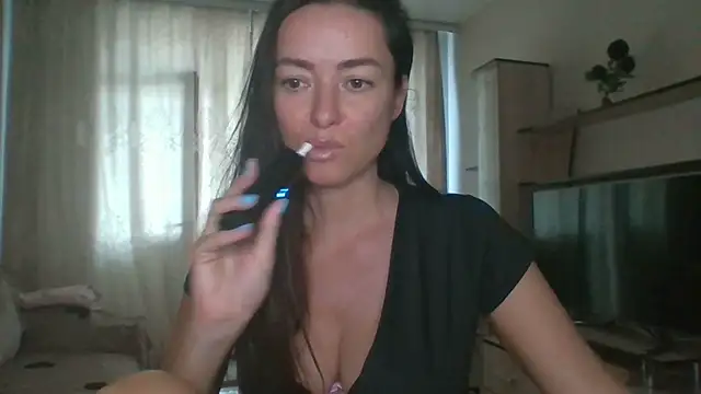 Snapshot of Mia_Salamanka chatting on 08/06/26, 07:14 Mia Salamanka online show from 08/06/26, 07:14