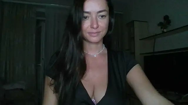 Snapshot of Mia_Salamanka chatting on 07/29/26, 03:33 Mia Salamanka online show from 07/29/26, 03:33