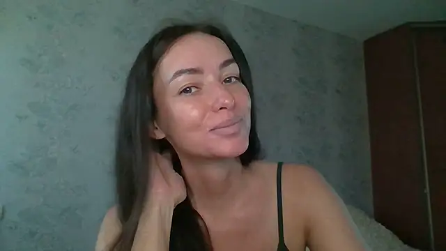 Snapshot of Mia_Salamanka chatting on 07/21/26, 02:58 Mia Salamanka online show from 07/21/26, 02:58