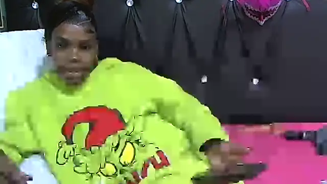 Leandra 2 online show from 06/26/26, 02:56