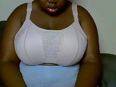 Tashazbabe online show from 06/26/26, 05:46