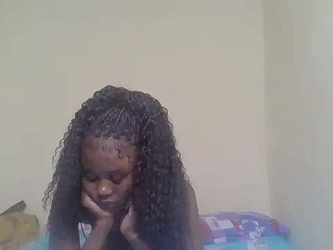 Snapshot of cute_bee chatting on 07/16/26, 03:20 cute bee online show from 07/16/26, 03:20