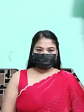 Snapshot of Sweathatamil chatting on 07/11/26, 06:52 Sweathatamil online show from 07/11/26, 06:52