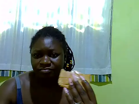 Snapshot of CURVY-CORAZZON chatting on 07/23/26, 07:05 CURVY-CORAZZON online show from 07/23/26, 07:05