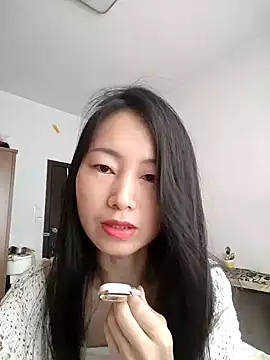 Snapshot of Reiko512 chatting on 06/10/26, 12:34 Reiko512 online show from 06/10/26, 12:34