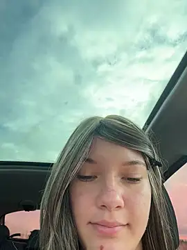 girl-Emily online show from 07/10/26, 04:23