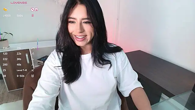 Isa vargas  online show from 06/14/26, 09:05