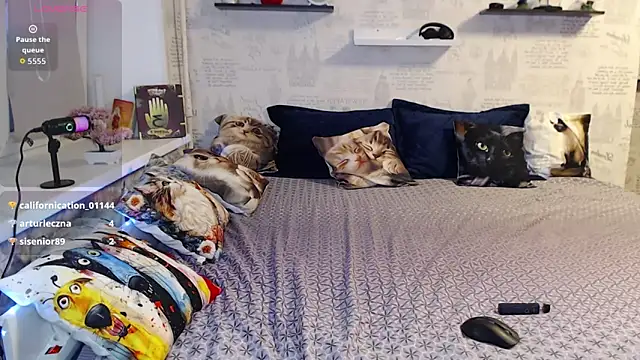 AleksandraJames online show from 06/11/26, 12:32