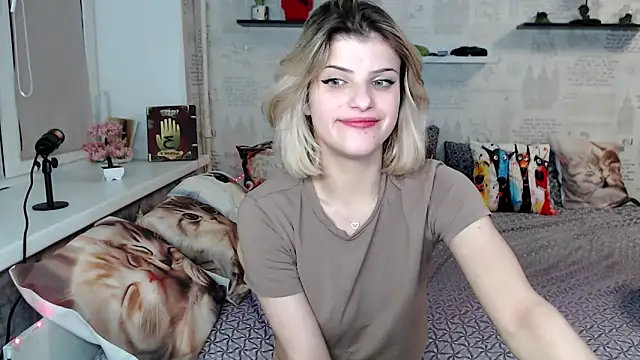 AleksandraJames online show from 06/21/26, 10:15