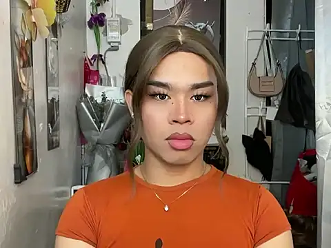 Horny HoneyX online show from 07/18/26, 03:31