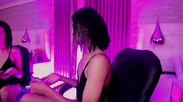 KyleeSmiith online show from 07/13/26, 04:01