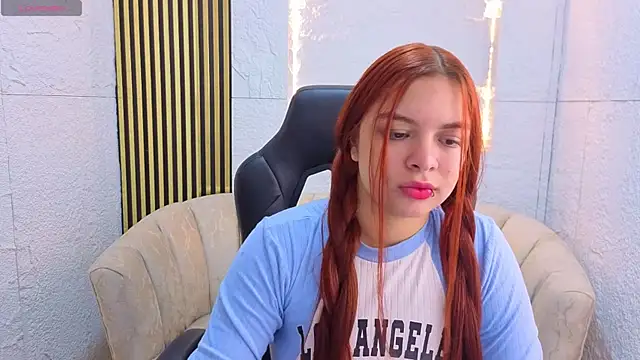 sofia red cn online show from 06/18/26, 01:05