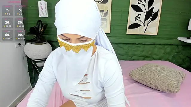 aisha k online show from 06/13/26, 11:35