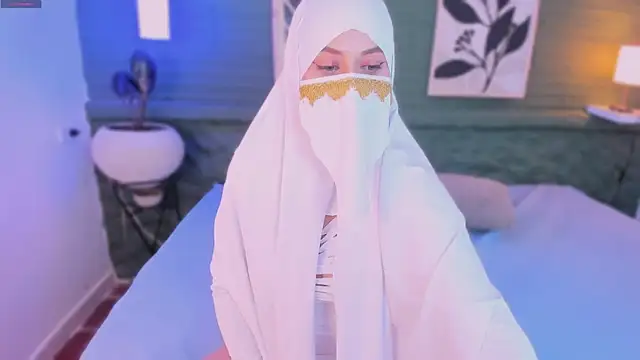 aisha k online show from 07/21/26, 10:33