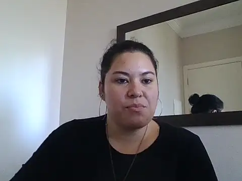 Natasha Polaroid online show from 06/17/26, 01:32