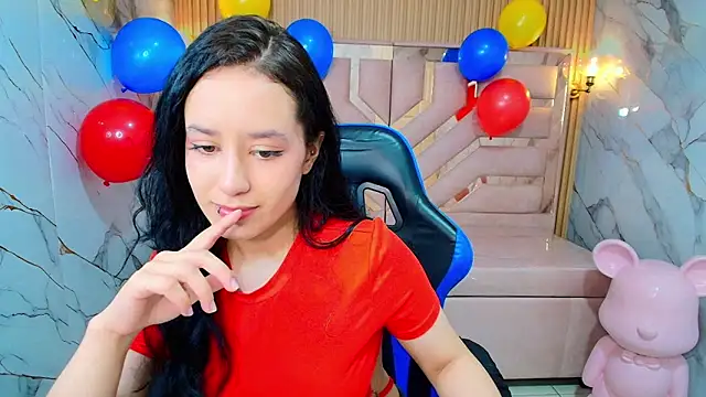 Aleja r  online show from 06/28/26, 12:22