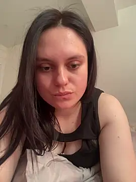 KiraLove777 online show from 06/10/26, 02:29