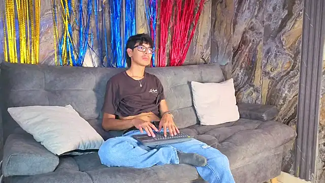 Noha King online show from 06/24/26, 07:55