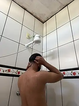 Snapshot of mineirinho3120 chatting on 07/01/26, 12:05 mineirinho3120 online show from 07/01/26, 12:05