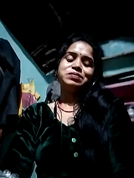 Snapshot of Cut_simran56 chatting on 06/17/26, 10:52 Cut simran56 online show from 06/17/26, 10:52