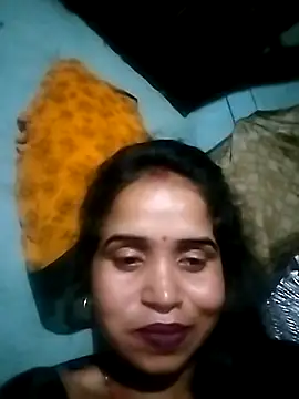 Snapshot of Cut_simran56 chatting on 06/10/26, 05:25 Cut simran56 online show from 06/10/26, 05:25