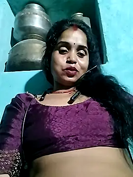 Snapshot of Cut_simran56 chatting on 07/06/26, 05:15 Cut simran56 online show from 07/06/26, 05:15