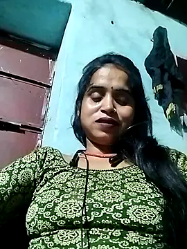 Snapshot of Cut_simran56 chatting on 06/16/26, 05:24 Cut simran56 online show from 06/16/26, 05:24