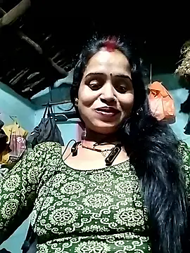 Snapshot of Cut_simran56 chatting on 06/22/26, 05:43 Cut simran56 online show from 06/22/26, 05:43