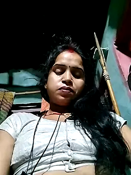 Snapshot of Cut_simran56 chatting on 06/24/26, 11:46 Cut simran56 online show from 06/24/26, 11:46