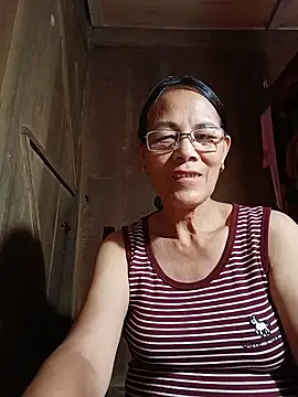 Snapshot of KK_sexyy chatting on 06/10/26, 01:12 KK sexyy online show from 06/10/26, 01:12