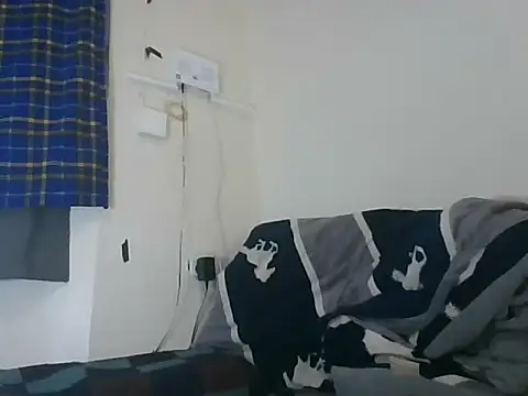 Snapshot of rebelrosek chatting on 06/28/26, 03:29 rebelrosek online show from 06/28/26, 03:29