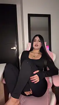 Snapshot of Alyssa_rosse1 chatting on 06/11/26, 12:32 Alyssa rosse1 online show from 06/11/26, 12:32