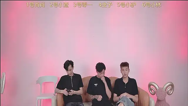 Snapshot of CKBOYS_001 chatting on 07/12/26, 02:40 CKBOYS 001 online show from 07/12/26, 02:40