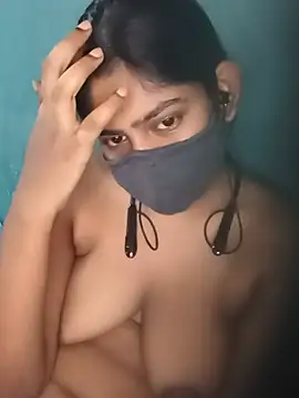 Model-031 online show from 07/13/26, 04:56