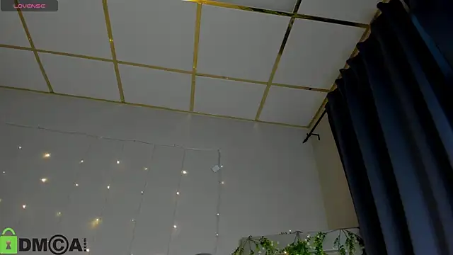 Velvet Kisss online show from 06/12/26, 01:03