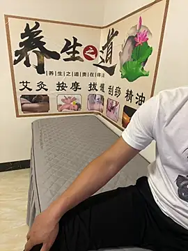 qujing002 online show from 07/12/26, 01:34