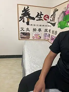 qujing002 online show from 07/15/26, 02:24